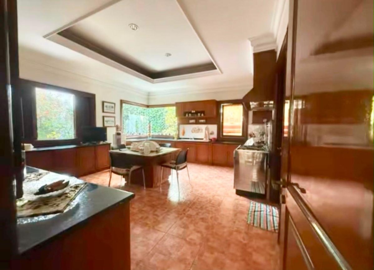 Dijual Rumah Di Bukit Gading Villa, Lingkungan Asri Dan Nyaman - Kelapa Gading, Jakarta Utara - Foto 11