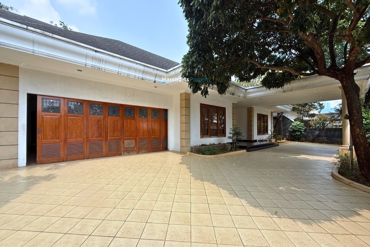 Rumah Mewah Siap Huni Lokasi Strategis Double Gate Area Kuningan
