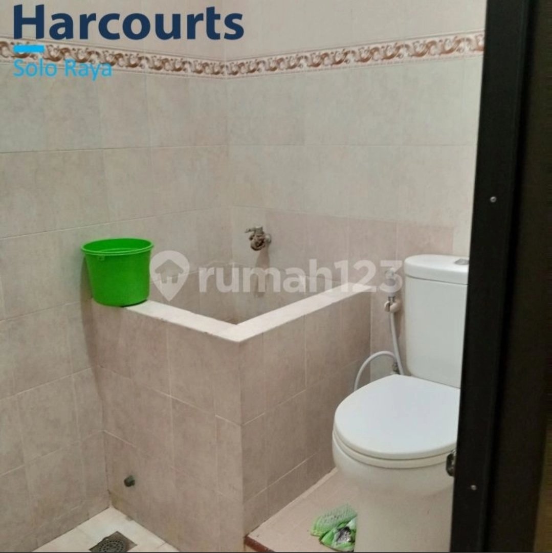 Rumah Bagus di Perumahan Bergengsi Solo Baru - Foto 13