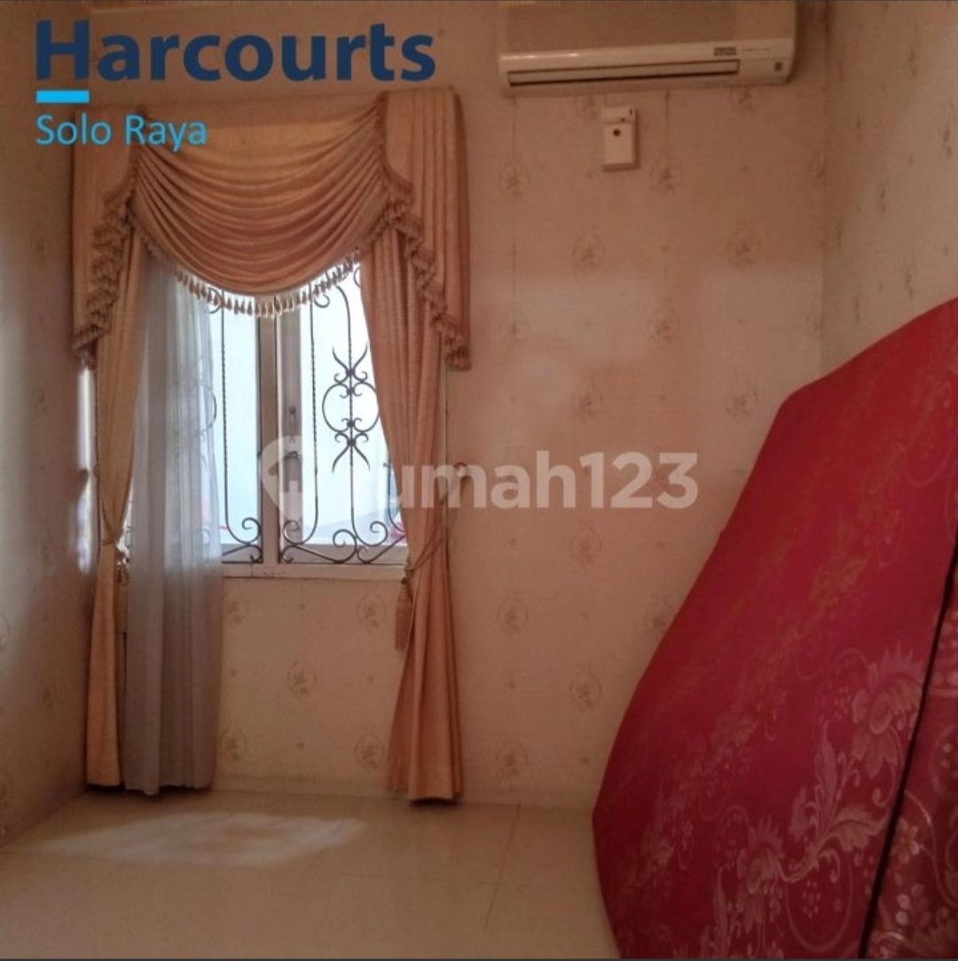 Rumah Bagus di Perumahan Bergengsi Solo Baru - Foto 14
