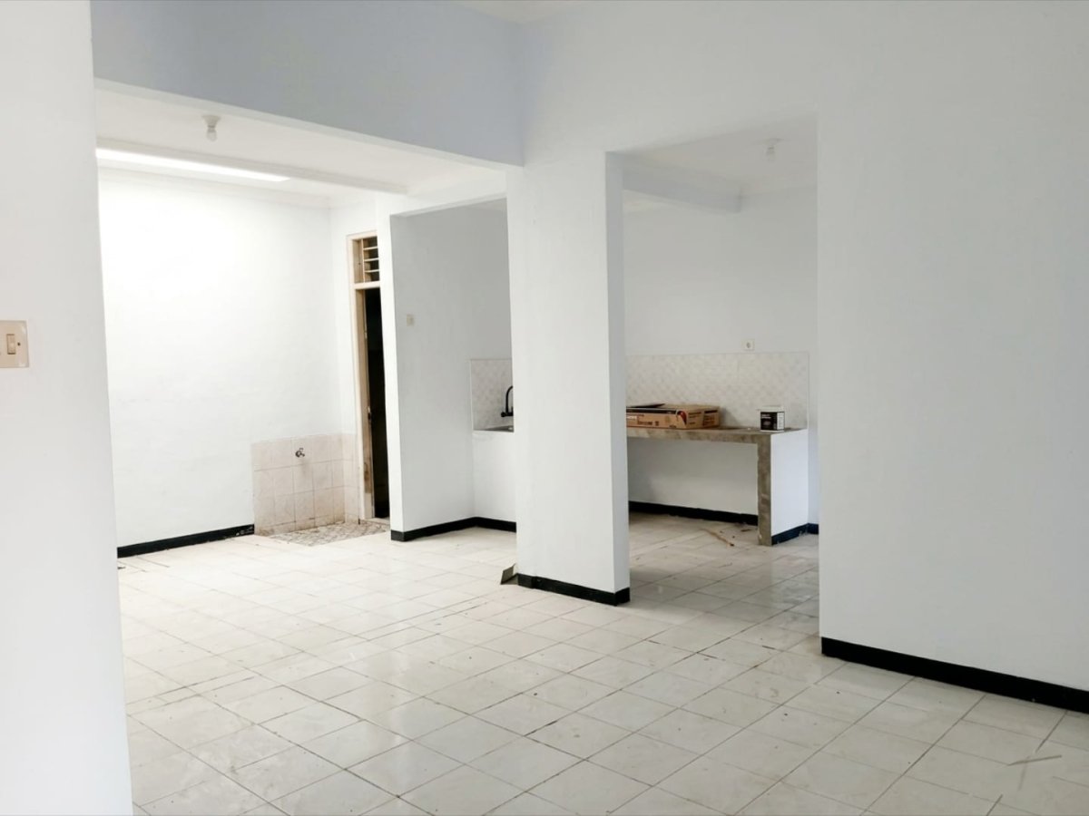 Rumah Siap Huni di Perumahan Bergengsi, Solo Baru - Foto 3