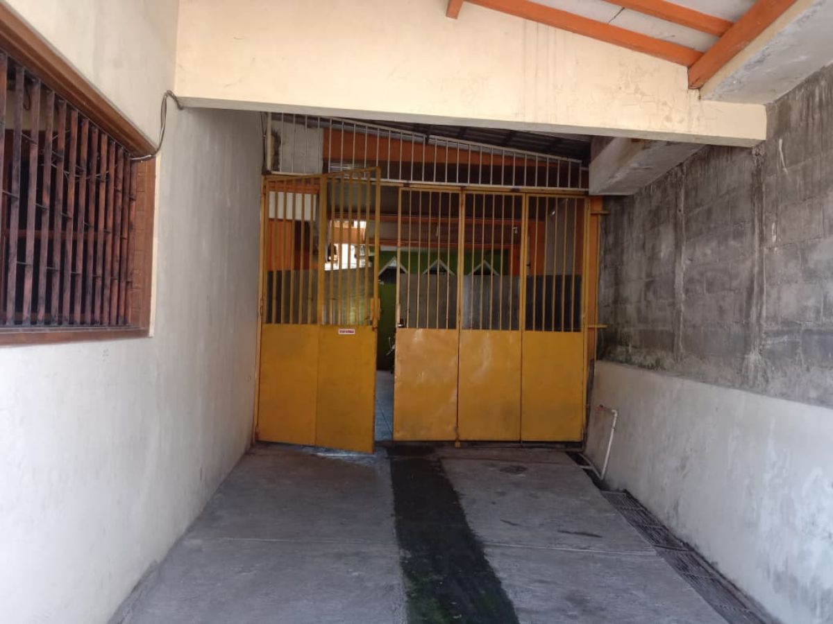 Rumah Tinggal dan Kost Siap Huni di Kadipiro - Foto 7