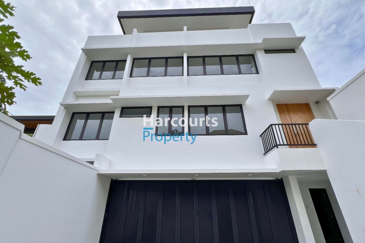 Dijual Rumah Modern Minimalist Area Kemang