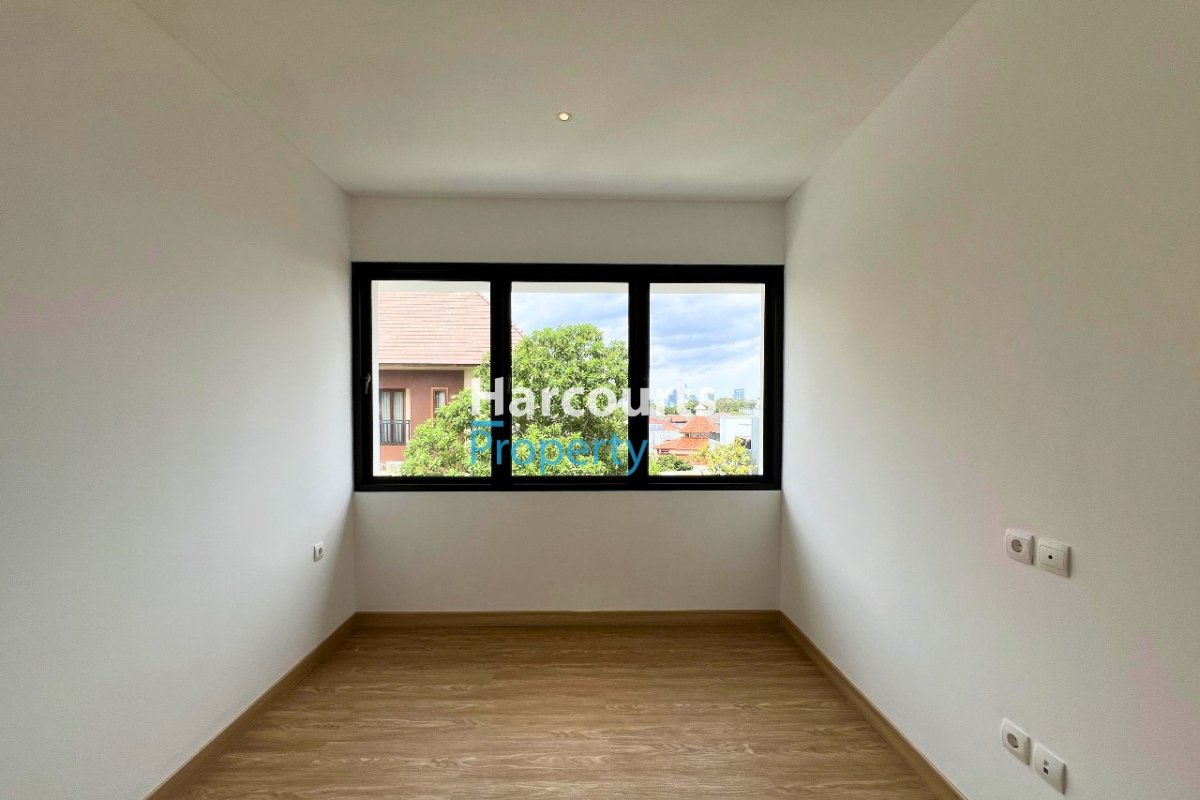 Dijual Rumah Modern Minimalist Area Kemang - Foto 8