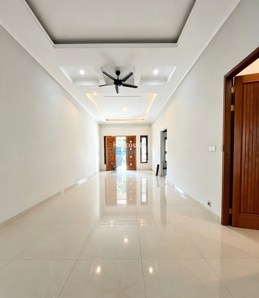 Dijual Brand New Renovated House Area Kemang - Foto 2