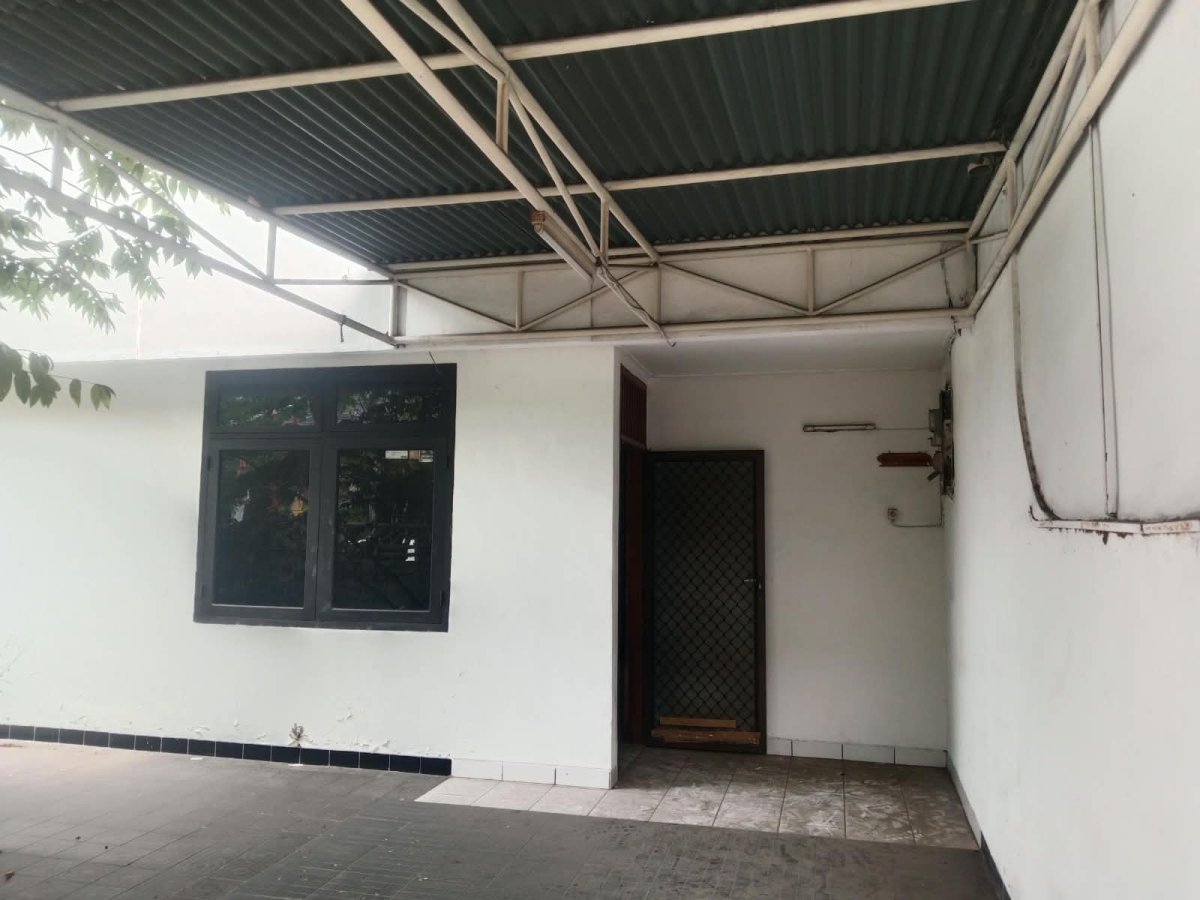 Disewakan Rumah Posisi Hoek Di Kelapa Gading Permai - Jakarta Utara - Foto 7