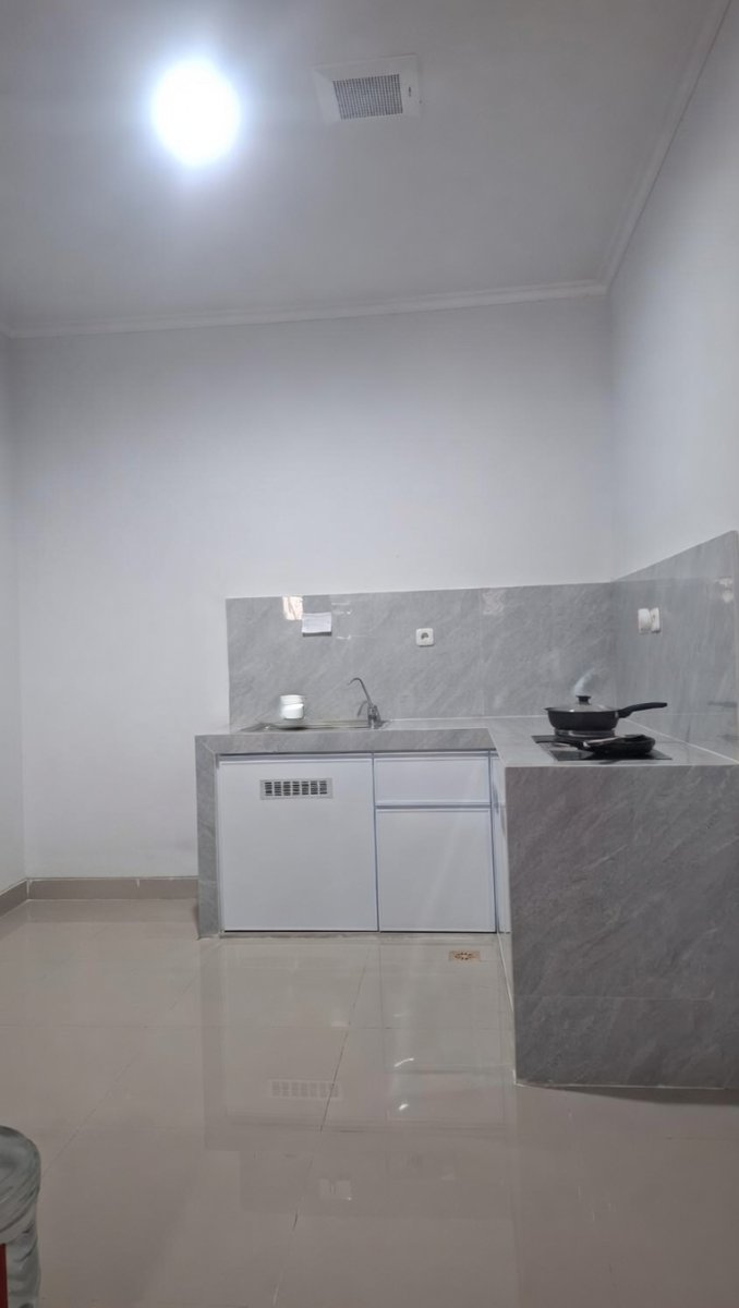 Rumah Bagus Minimalis di Perumahan One Gate System, Baturan - Foto 6
