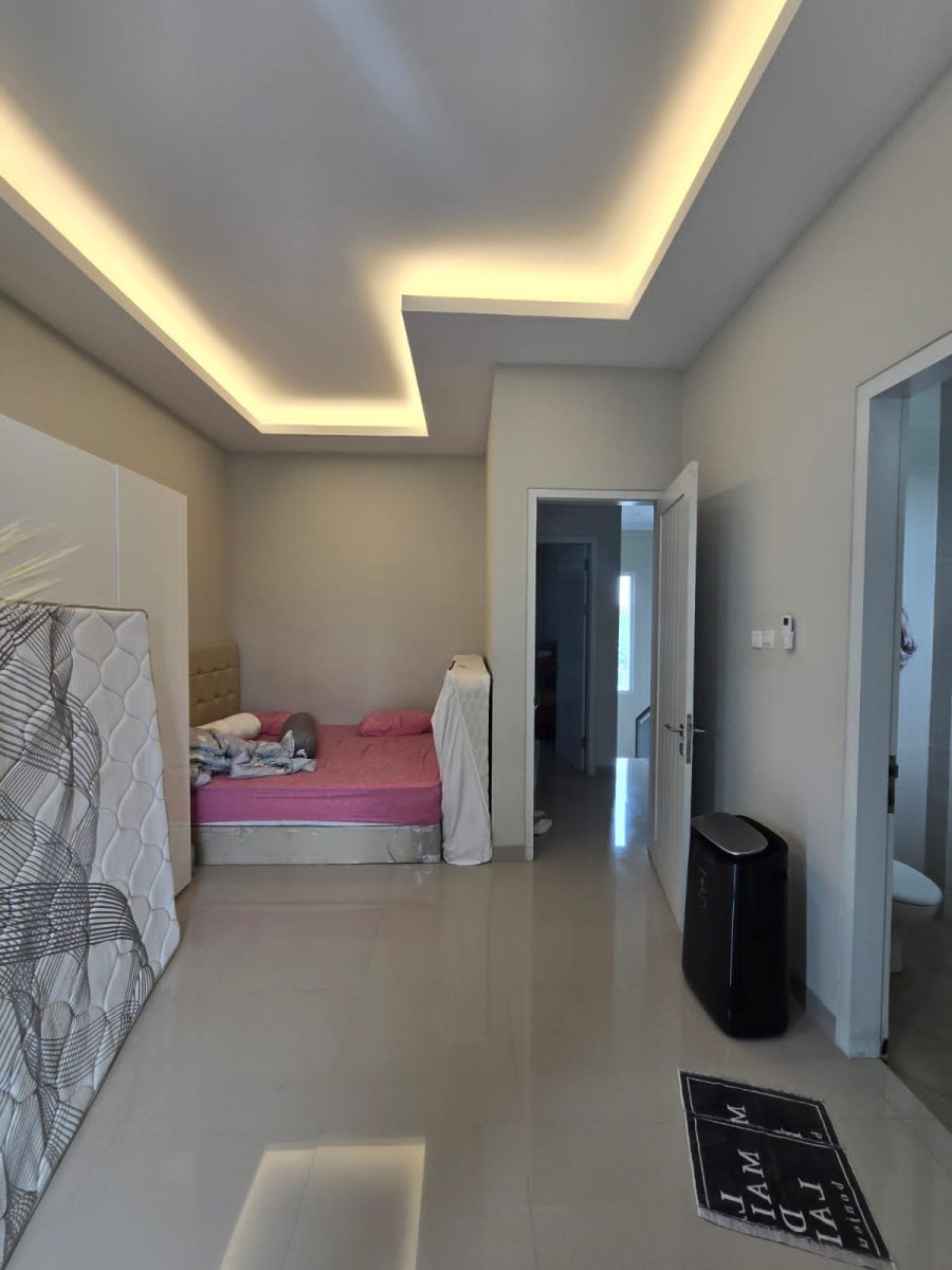 Rumah Bagus Minimalis di Cluster Elite Tirtamaya Residence Gentan - Foto 6