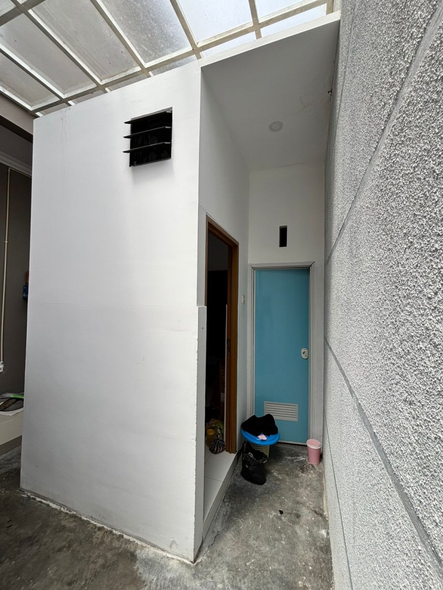 Rumah Bagus Minimalis di Cluster Elite Tirtamaya Residence Gentan - Foto 8