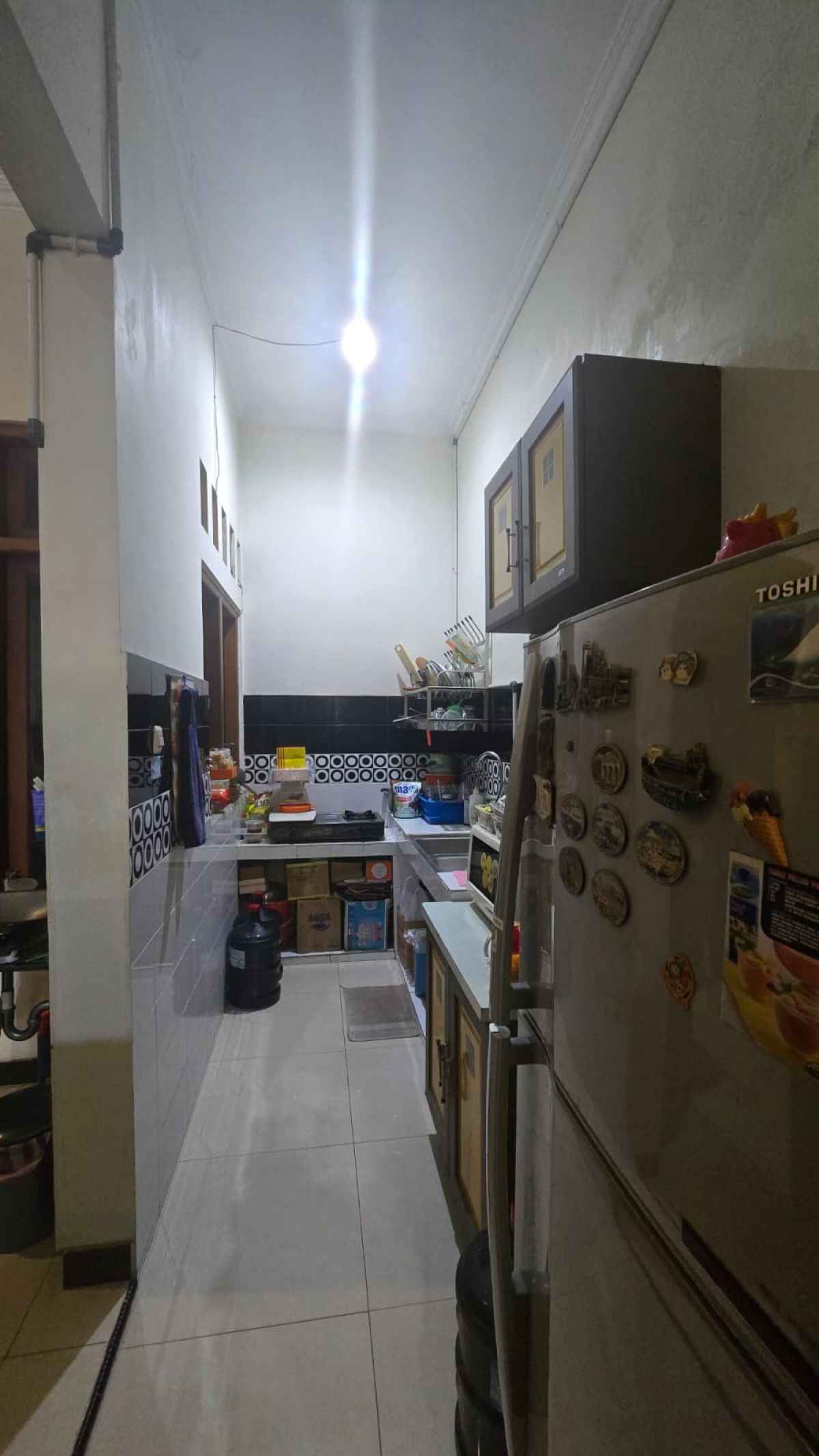 Rumah Bagus Terawat dengan Bangunan Berkualitas di Perumahan Solo Baru - Foto 5