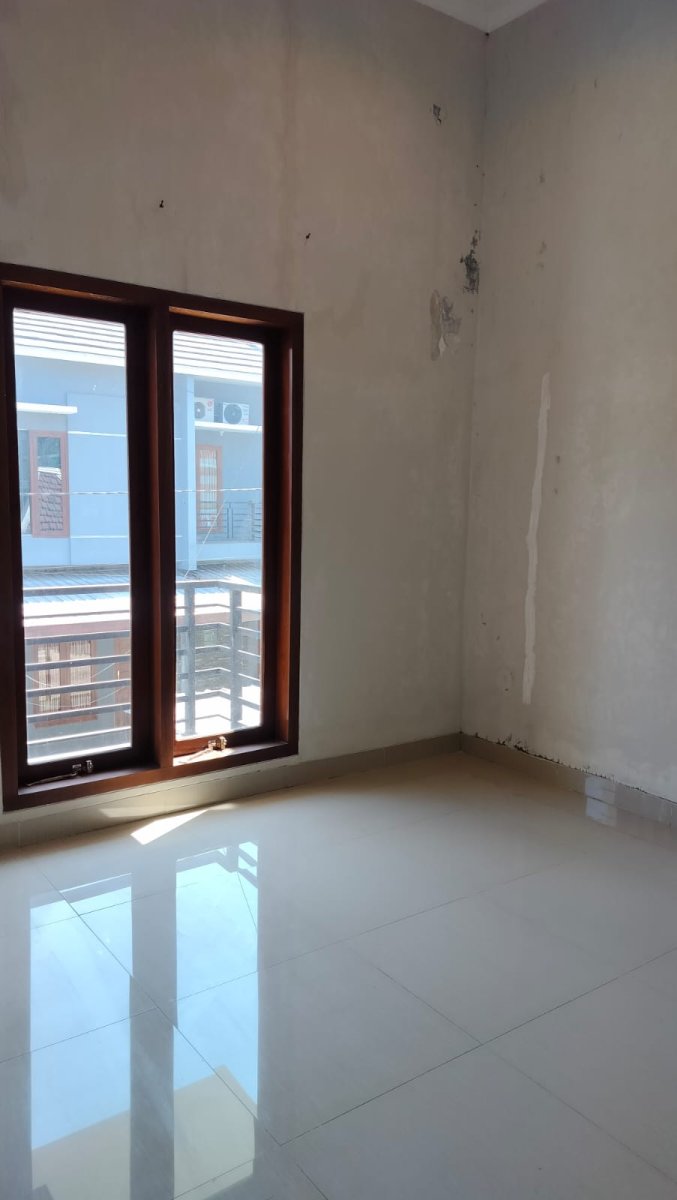 Rumah Minimalis 2 Lantai di Cluster Telukan Sukoharjo - Foto 4