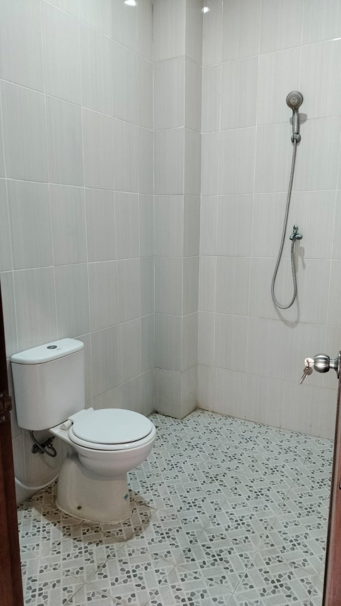 Rumah Minimalis 2 Lantai di Cluster Telukan Sukoharjo - Foto 8