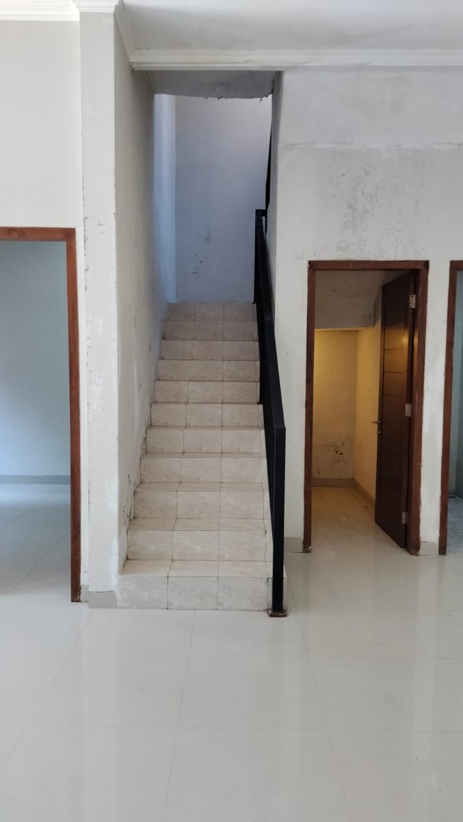 Rumah Minimalis 2 Lantai di Cluster Telukan Sukoharjo - Foto 10