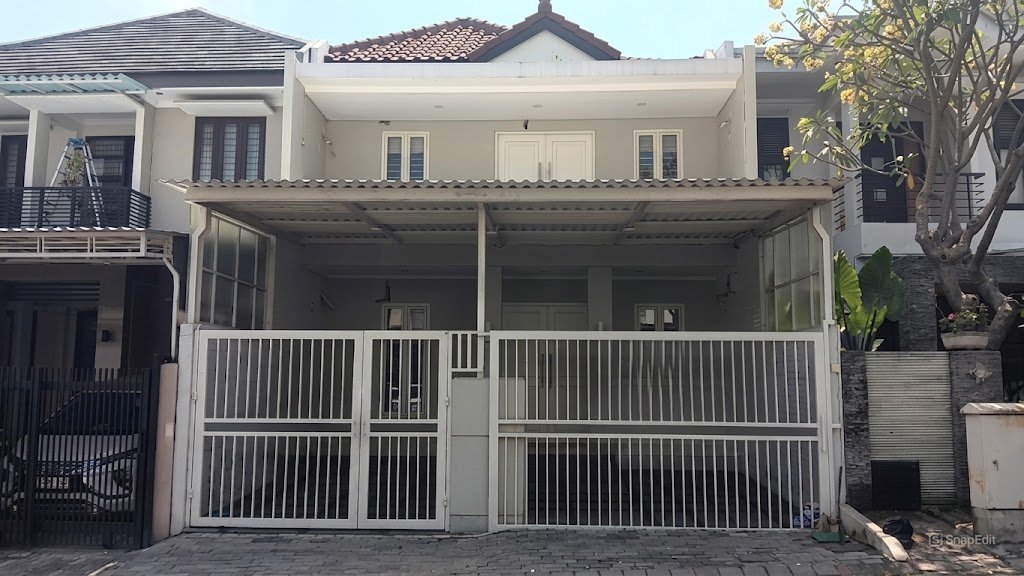 Lelang Villa Sentra Raya Citraland Surabaya