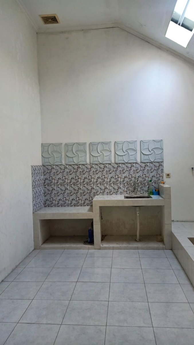 Rumah Minimalis Modern di Cluster Exclusive Wonorejo - Foto 13