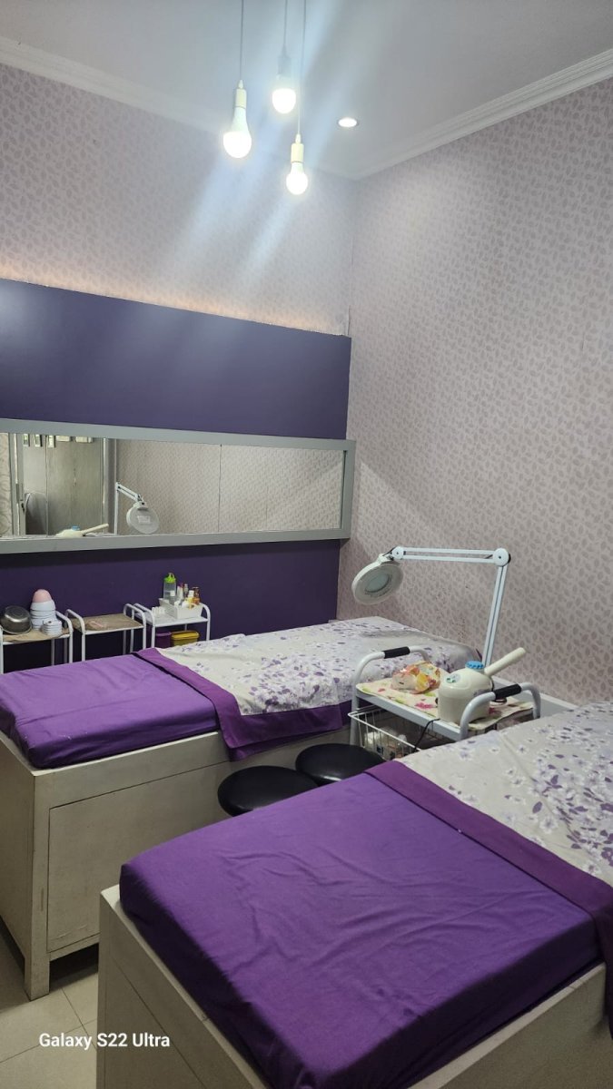 Rumah Bonus Klinik Kecantikan Beserta Isi dan Izin Klinik di Gentan - Foto 7