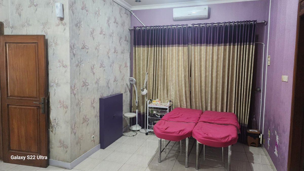 Rumah Bonus Klinik Kecantikan Beserta Isi dan Izin Klinik di Gentan - Foto 8