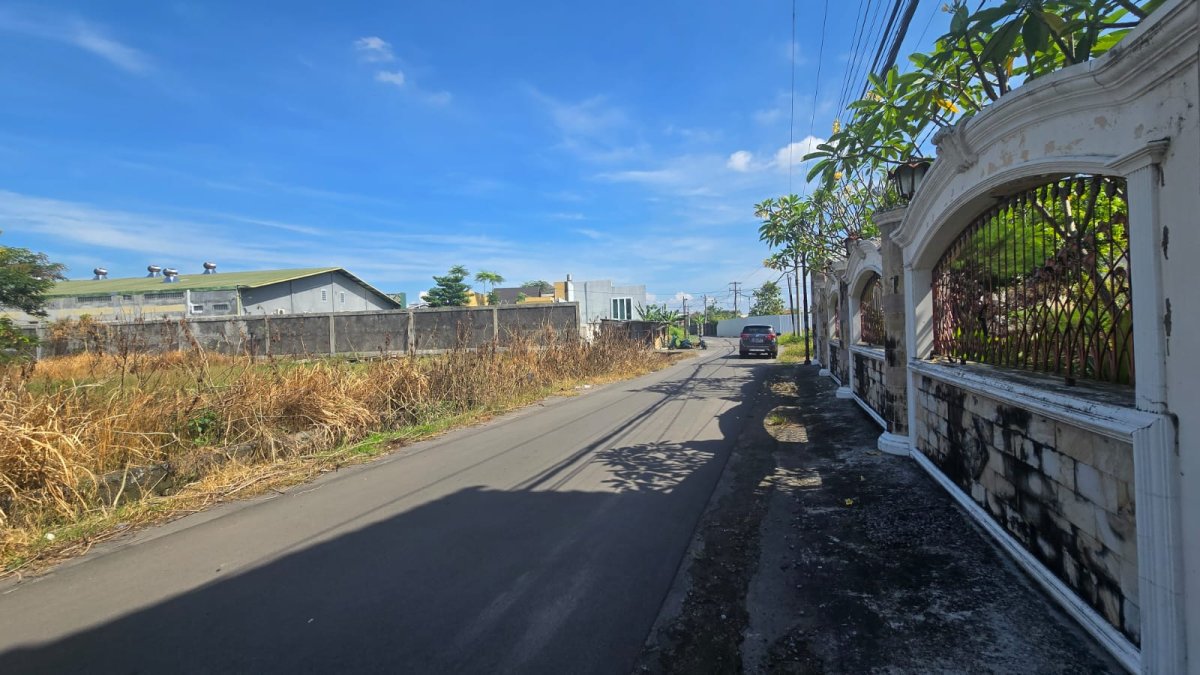 Tanah Strategis untuk Rumah Tinggal Dekat Jalan Adi Sucipto - Foto 5