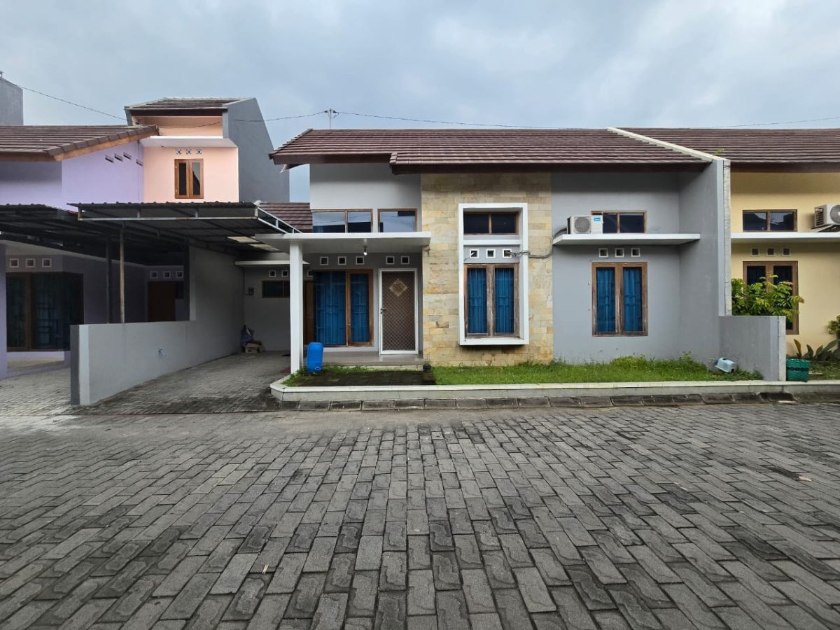 Rumah Bagus & Bersih Siap Huni di Cluster Elite Madegondo - Foto 3
