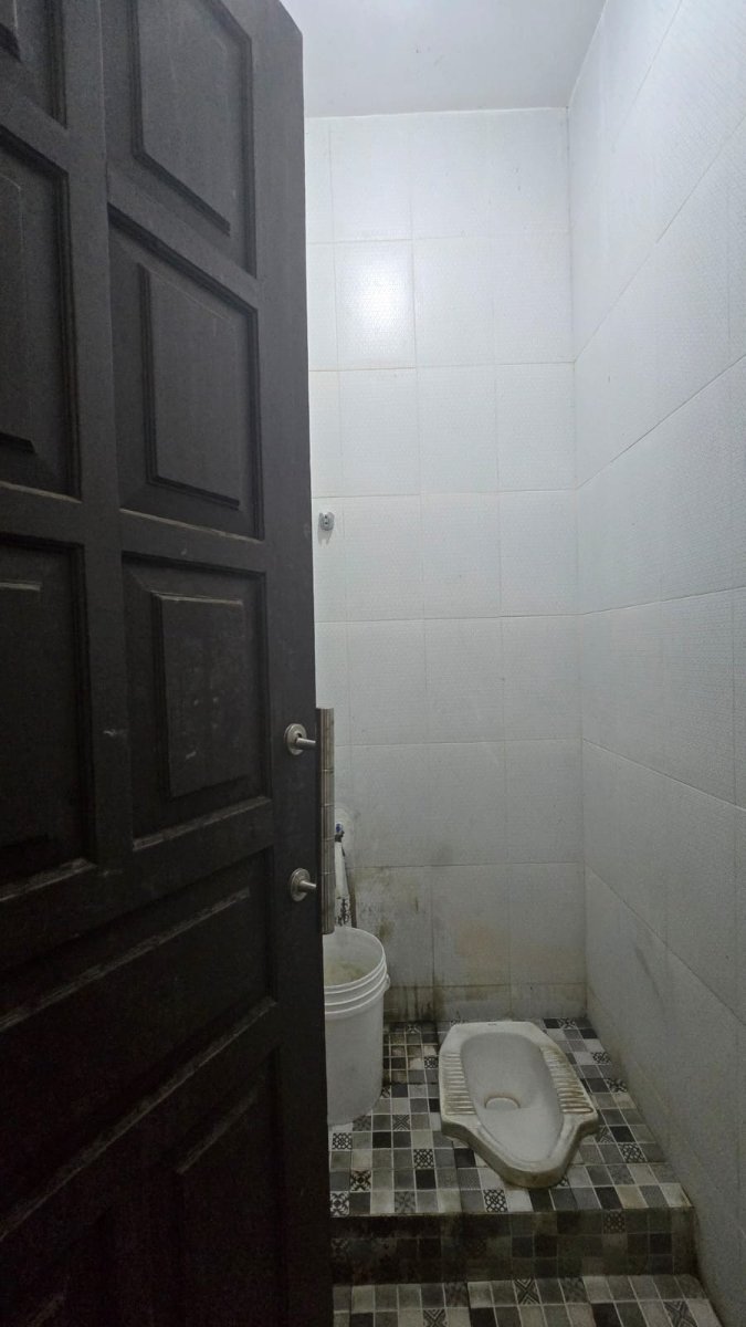 Ruko Strategis Dekat Keraton Mangkunegaran - Foto 11