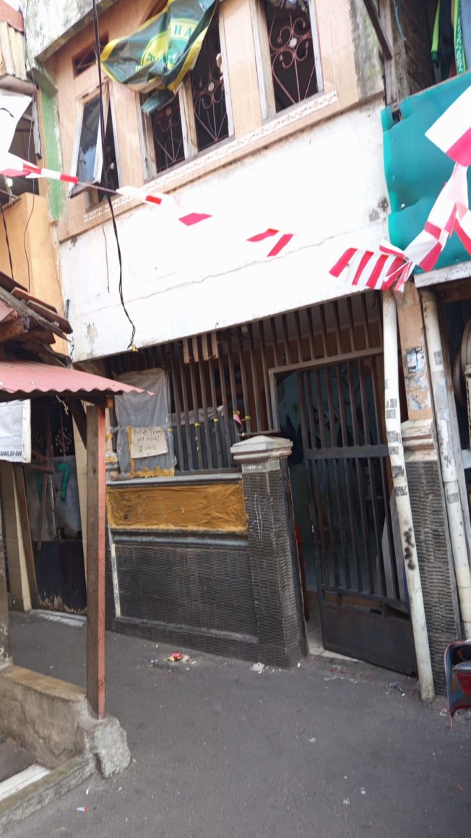 Disewakan Rumah 3 Lantai daerah Roxy Unfurnished - Jakarta Pusat - Foto 2