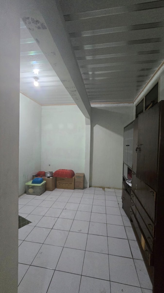 Rumah Hitung Tanah Di Jalan Mangga Jajar Laweyan Solo - Foto 4