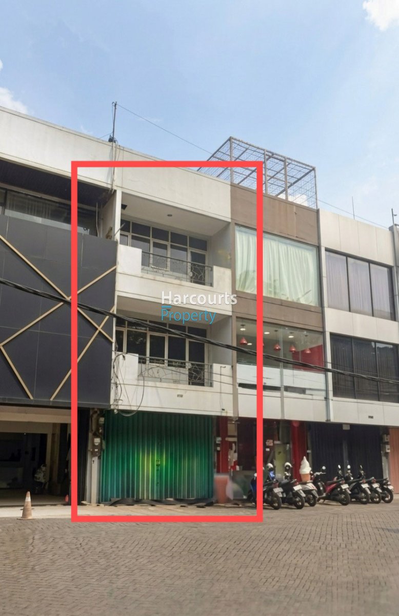 Disewakan Ruko 3 Lantai Dalam Komplek Area Kebayoran Baru