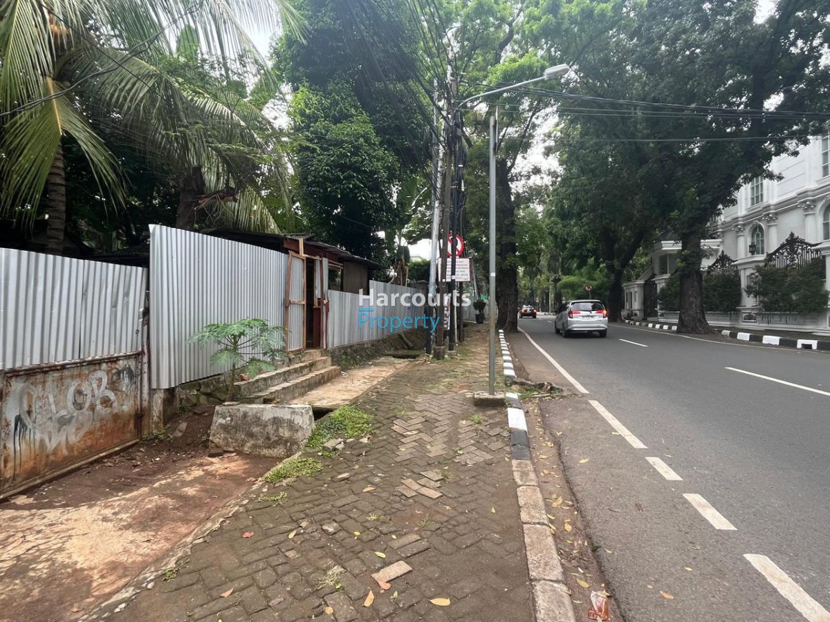 Dijual Tanah Cocok untuk Usaha atau Kantor Area Kebayoran Baru
