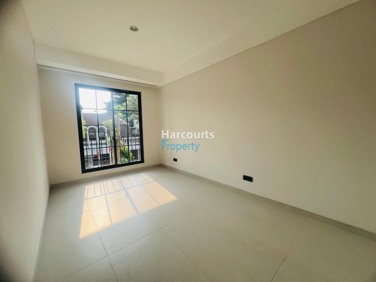 Disewakan Rumah Hunian Modern 2 Lantai Area Kebayoran Baru - Foto 7