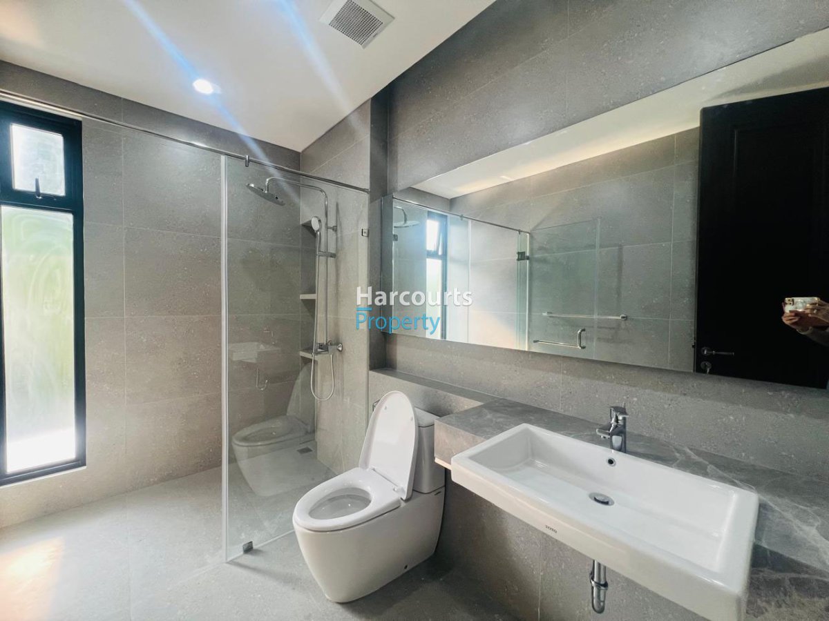 Disewakan Rumah Hunian Modern 2 Lantai Area Kebayoran Baru - Foto 11
