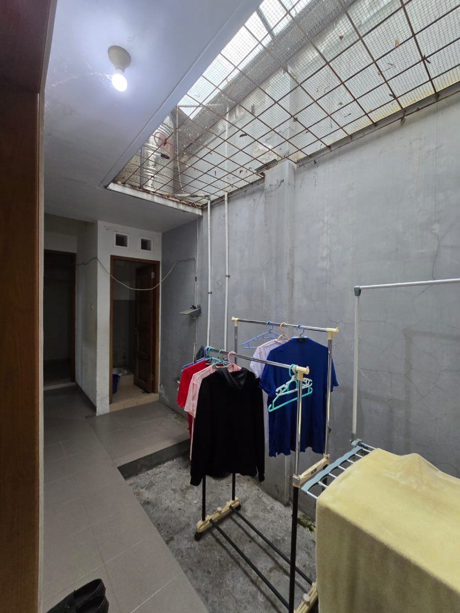Rumah Bagus Bersih Siap Pakai di Cluster Elite Madegondo Solo Baru - Foto 7