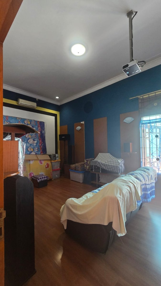Rumah Mewah Strategis Dekat Jalan Yos Sudarso Serengan - Foto 11