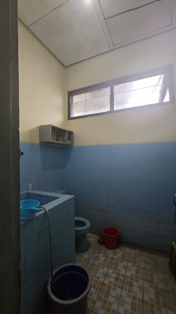 Rumah Hitung Tanah Strategis di Jajar Laweyan Solo - Foto 5