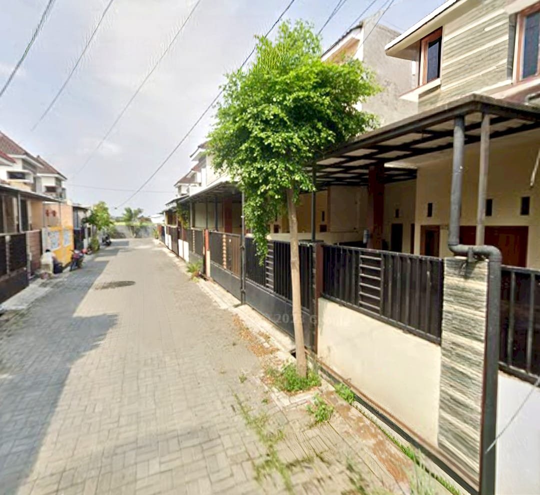 Rumah Bagus Full Furnished di Cluster Colomadu, Utara Alana - Foto 9