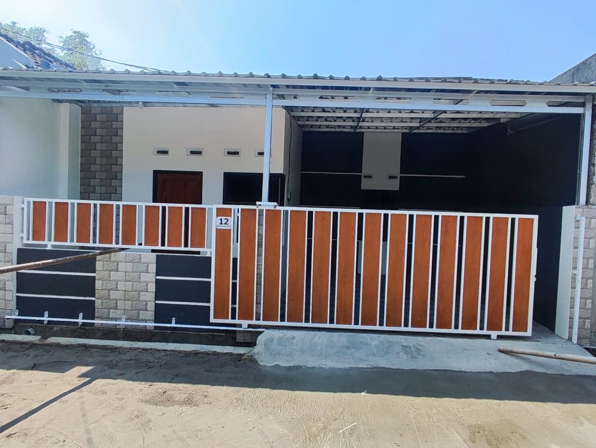 Rumah Baru Gress Siap Huni Minimalis Modern di Cluster Plesungan