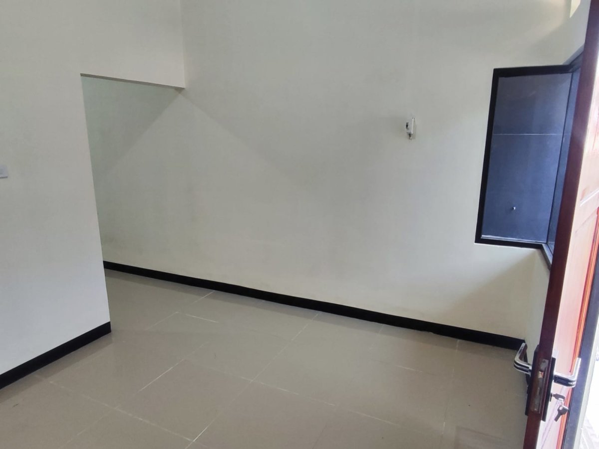 Rumah Baru Gress Siap Huni Minimalis Modern di Cluster Plesungan - Foto 2