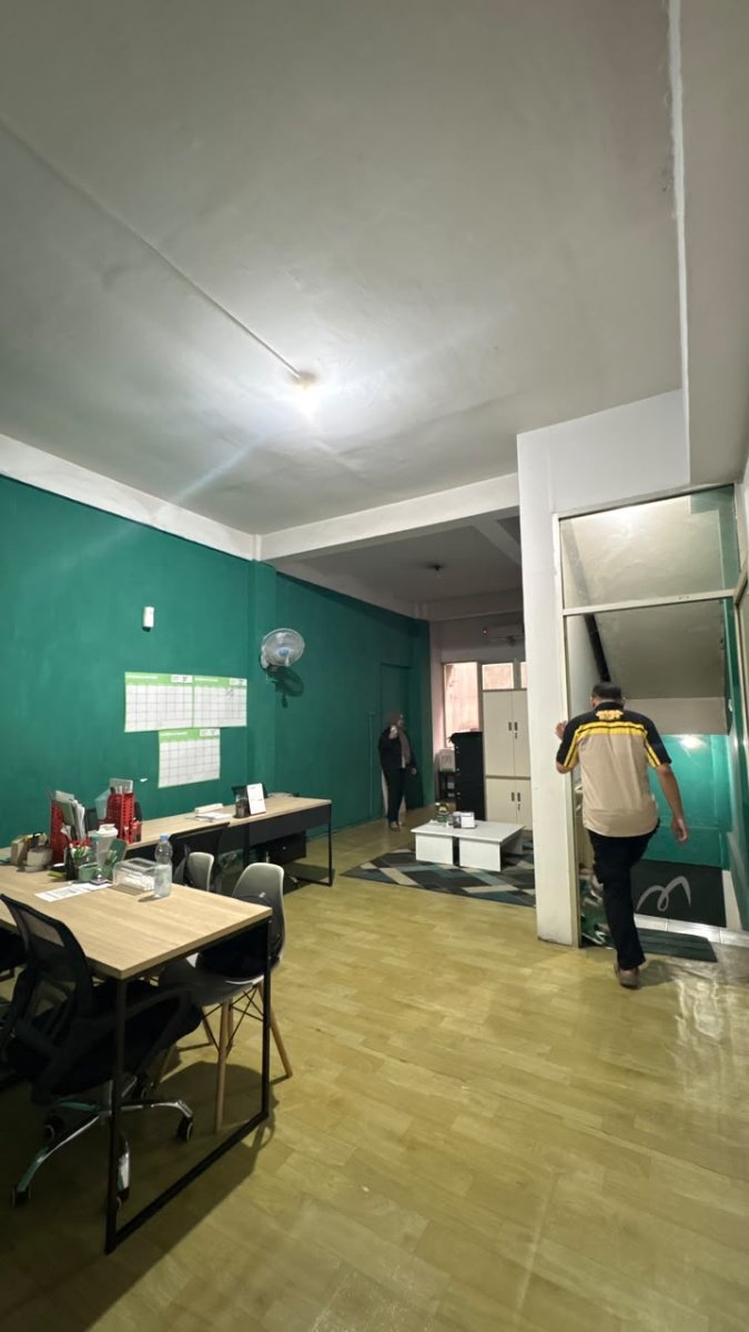 Disewakan Ex Resto Ruko 2 Unt. Gandeng Lokasi Manyar Garden Regency Jl. Nginden Semolo Surabaya - Foto 8