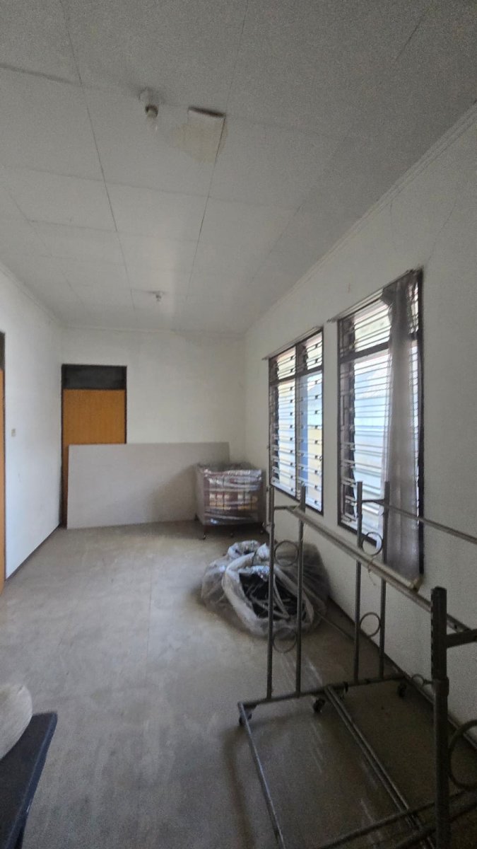 Rumah Siap Huni Strategis di Penumping Laweyan Solo - Foto 4