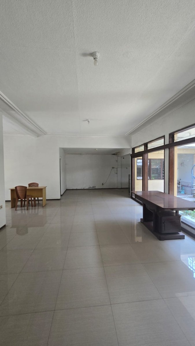 Rumah Siap Huni Strategis di Penumping Laweyan Solo - Foto 8