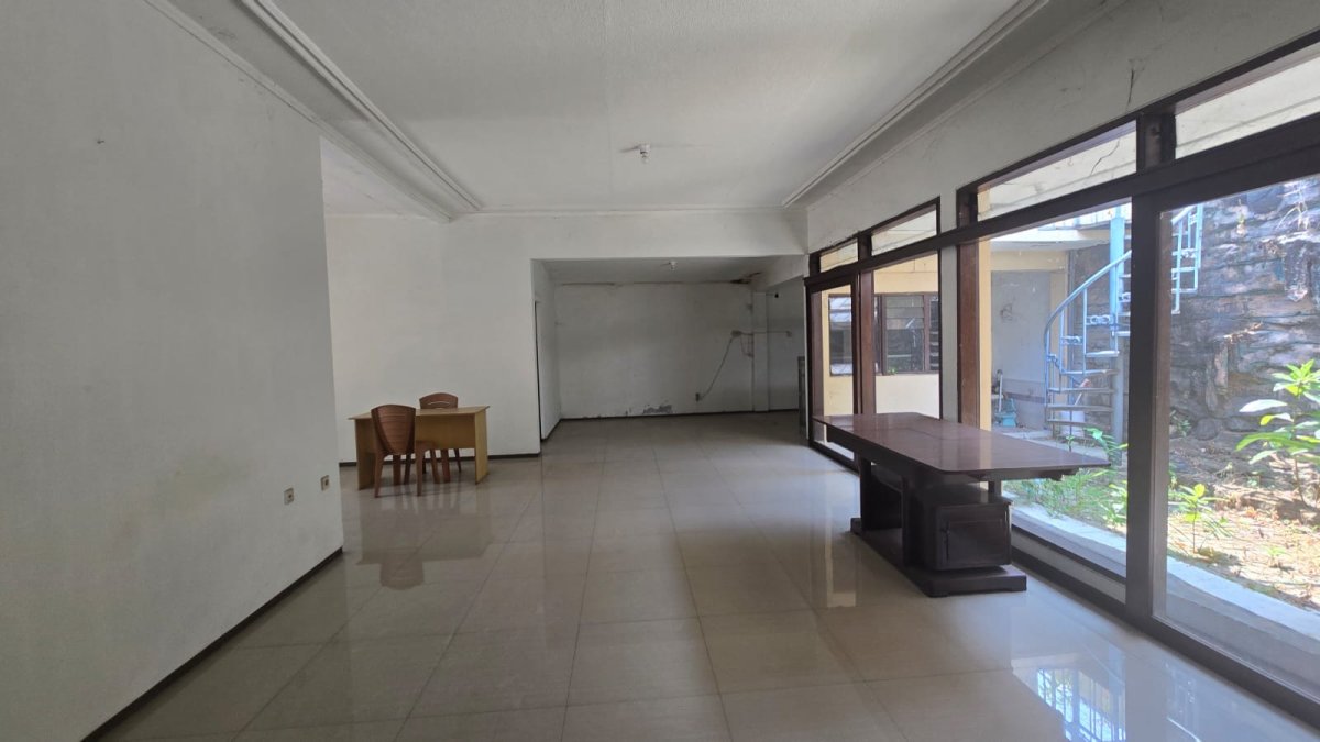 Rumah Siap Huni Strategis di Penumping Laweyan Solo - Foto 10