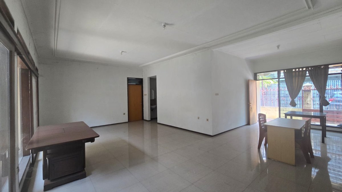 Rumah Siap Huni Strategis di Penumping Laweyan Solo - Foto 2