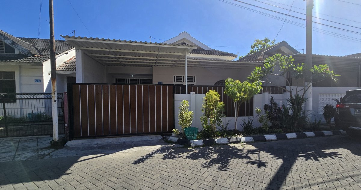 Rumah Renovasi Baru di Perumahan Dekat Solo Baru - Foto 2