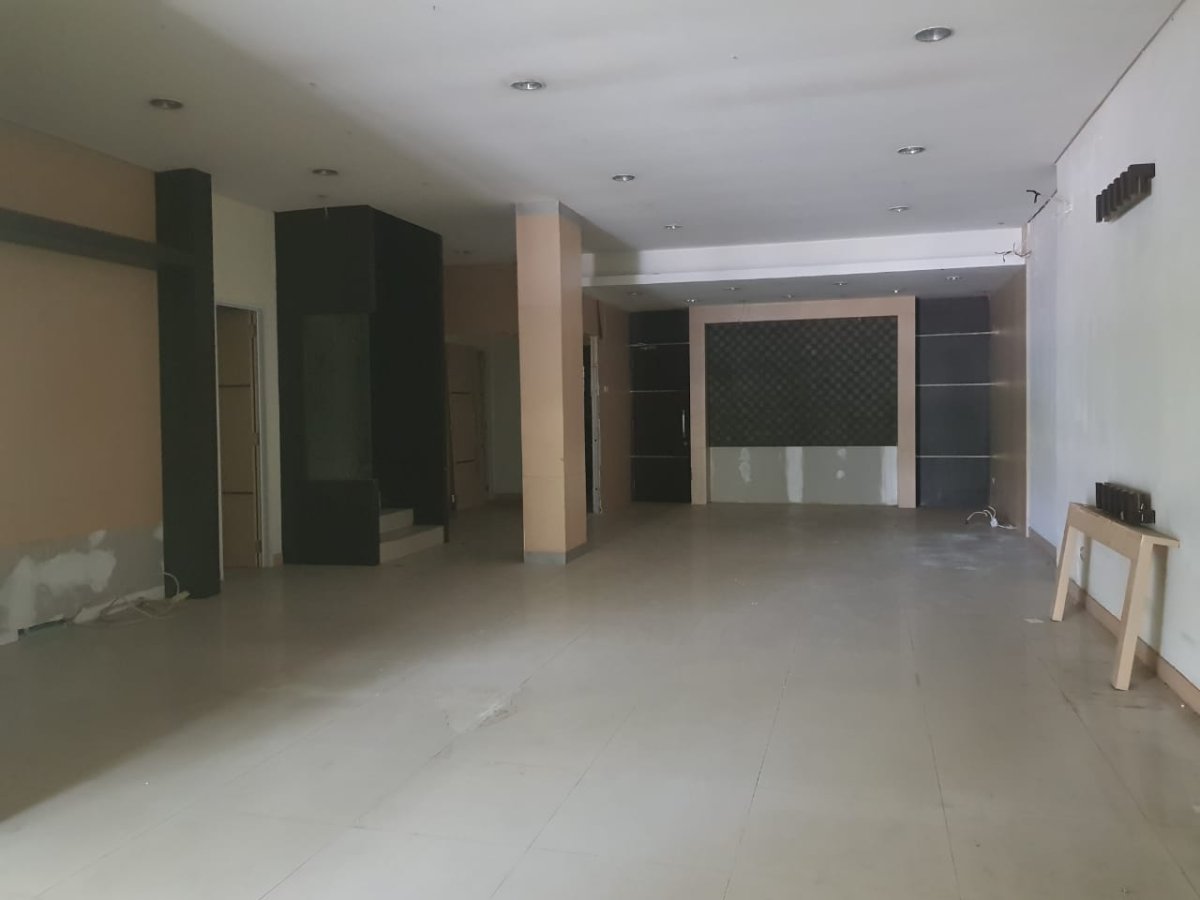 Ruko Strategis Di Jalan Urip Sumoharjo Solo - Foto 3