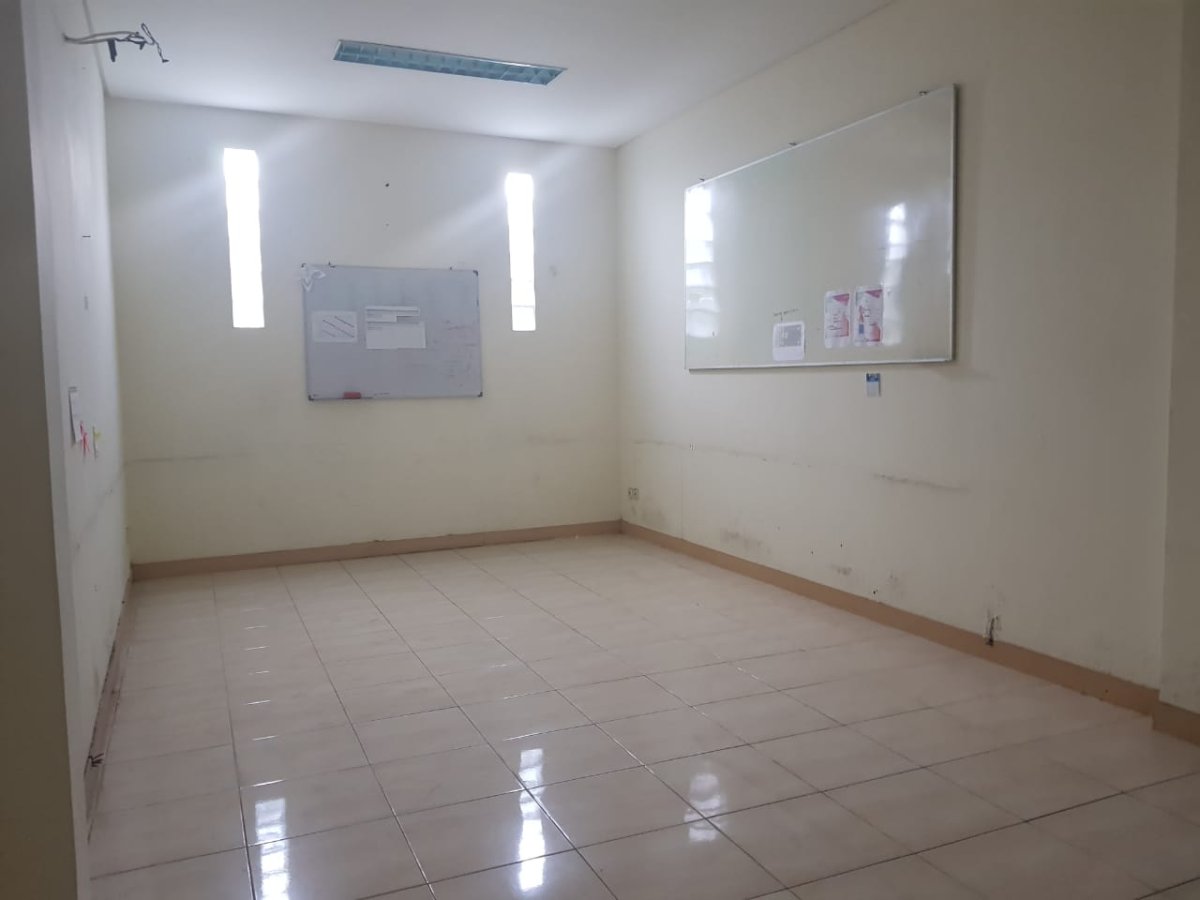Ruko Strategis Di Jalan Urip Sumoharjo Solo - Foto 12
