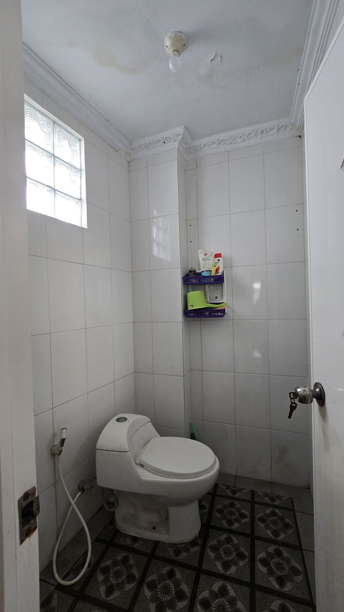 Rumah dan Kost Exclusive Dekat Kampus UNS Solo - Foto 10