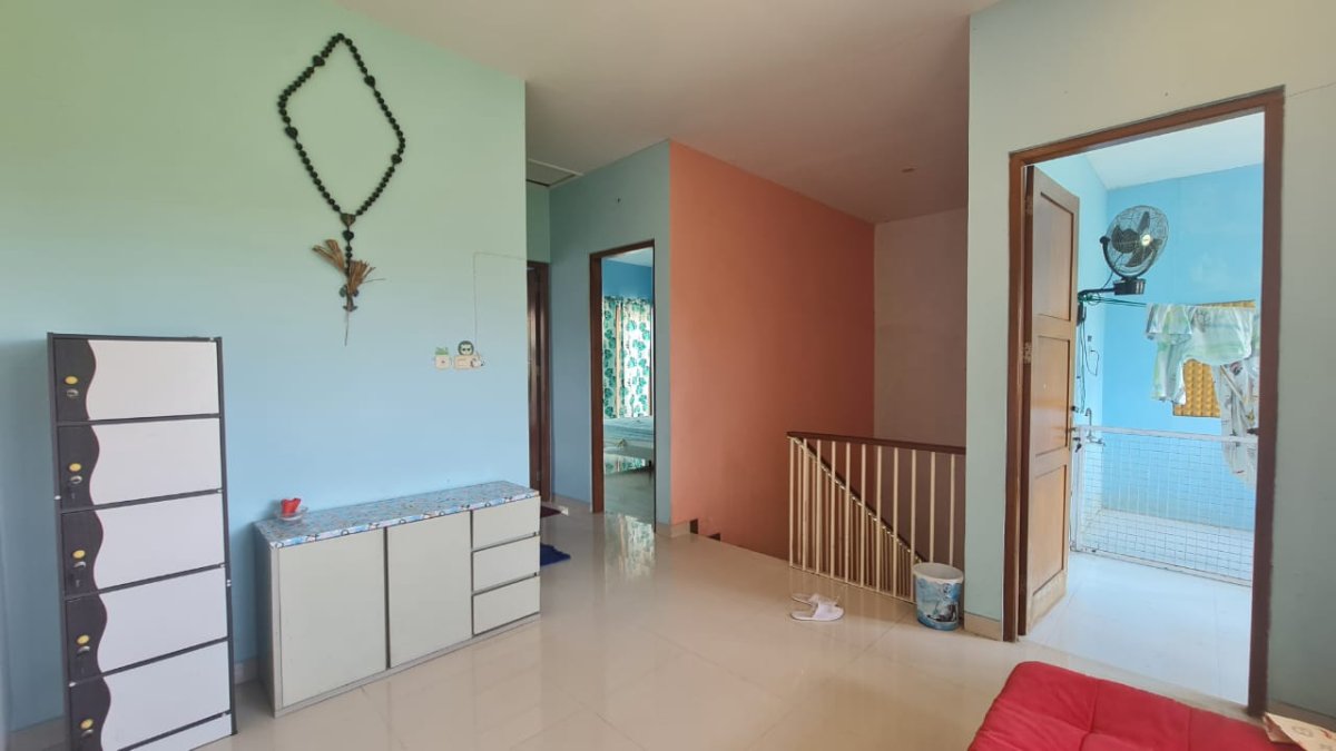 Rumah Minimalis di Cluster Elite Gentan Solo - Foto 3