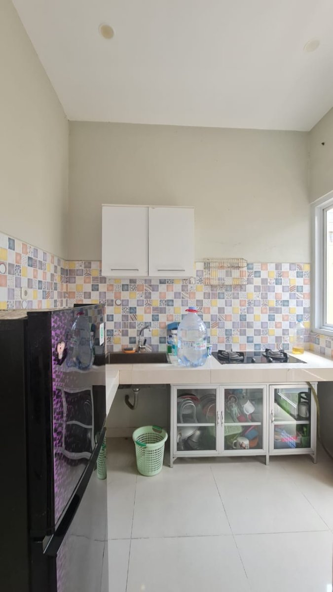 Rumah Minimalis di Cluster Elite Gentan Solo - Foto 12