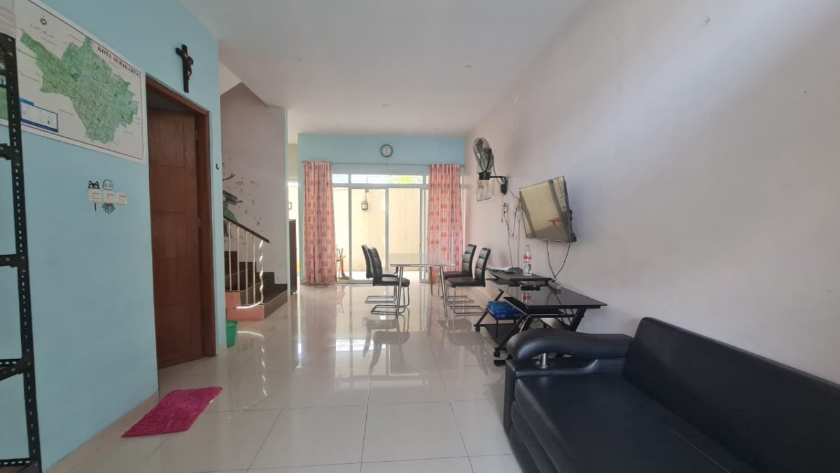 Rumah Minimalis di Cluster Elite Gentan Solo - Foto 13