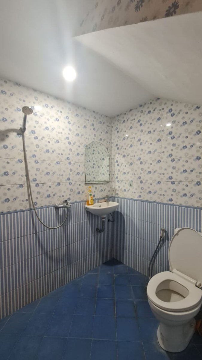 Rumah Minimalis di Cluster Elite Gentan Solo - Foto 15