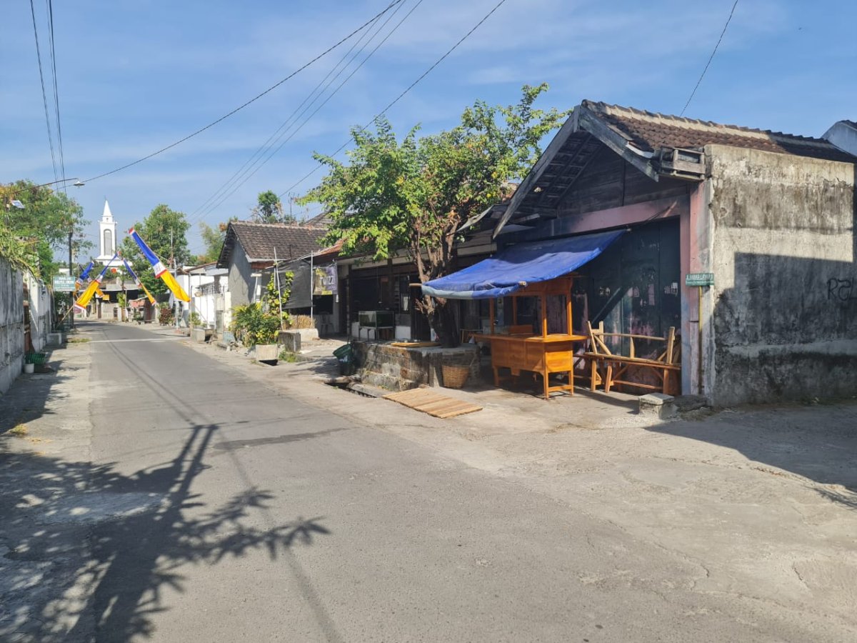 Rumah hitung tanah di danukusuman serengan solo - Foto 2
